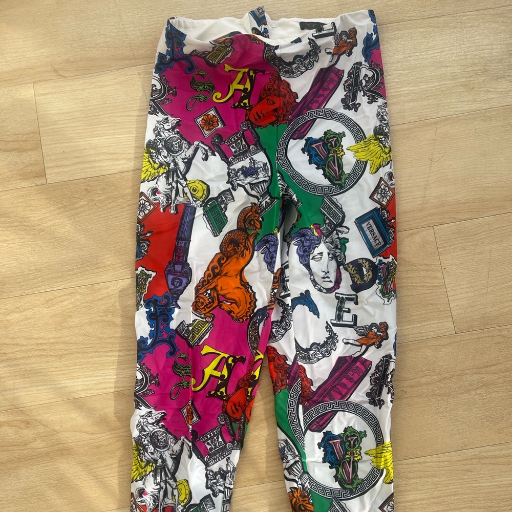 Versace medusa head leggings i have the top to match !
